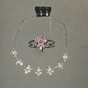 Colorful Floral Necklace and Bracelet Set